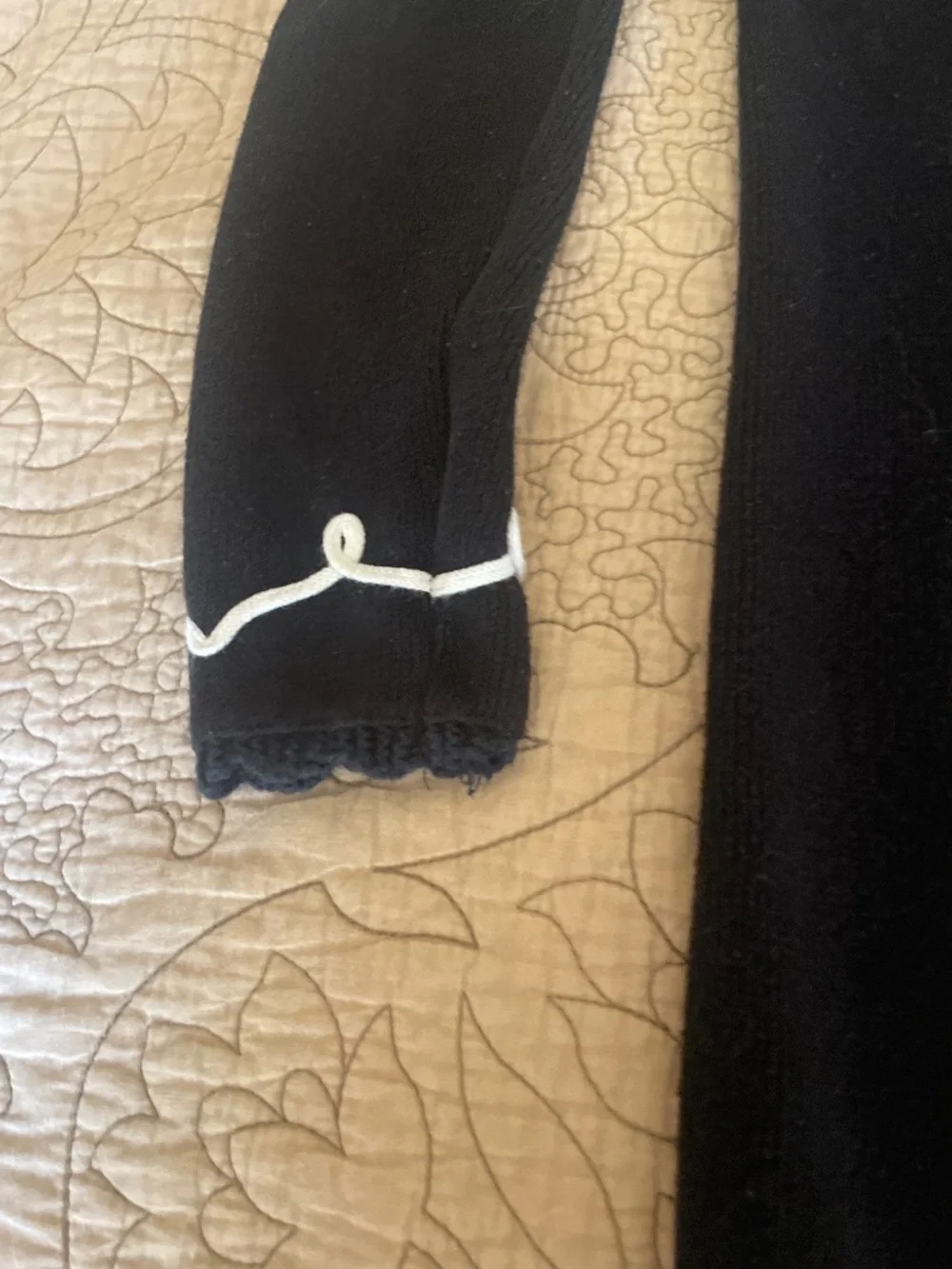 Black and white 3t sweater dress